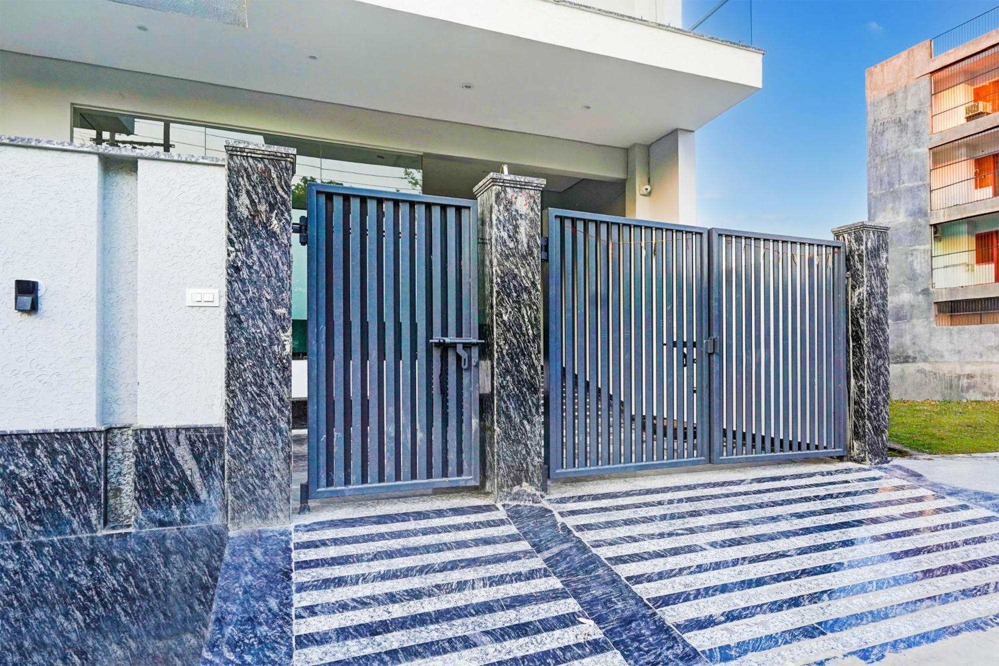 Super Townhouse Sector 86 Near Sector 83 Metro Station Hotel Noida Exterior photo