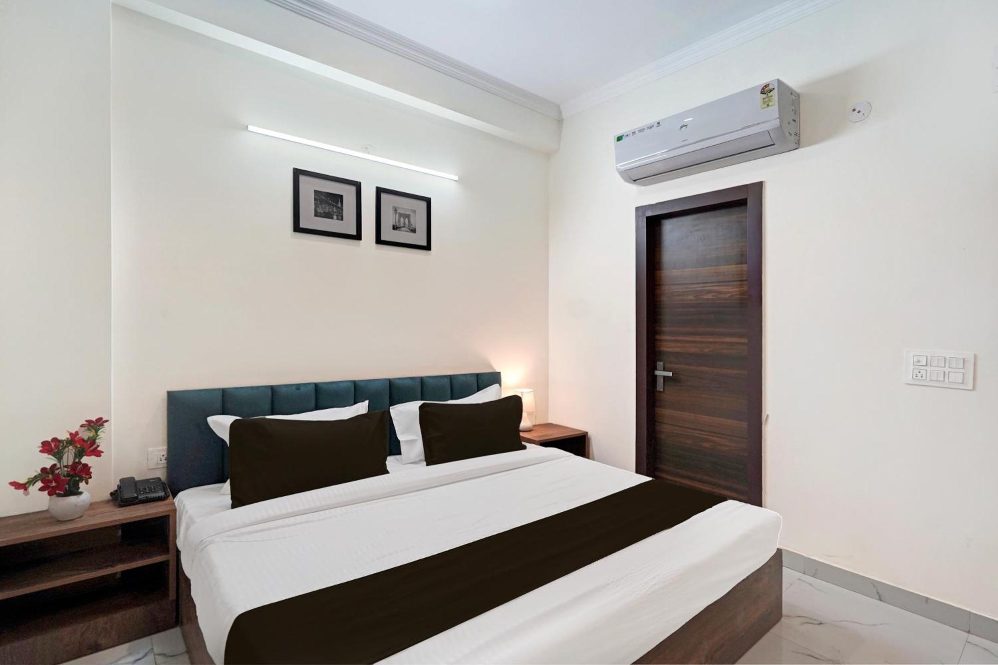 Super Townhouse Sector 86 Near Sector 83 Metro Station Hotel Noida Exterior photo